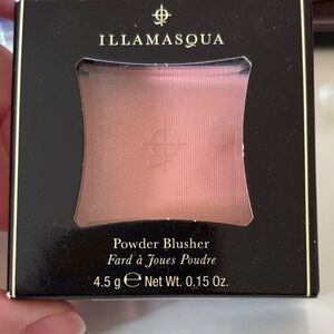 Illamasqua powder blush in Lover